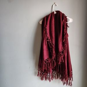 Look Sweaters Shawl Vest with tassels | Red | Size: O/S |